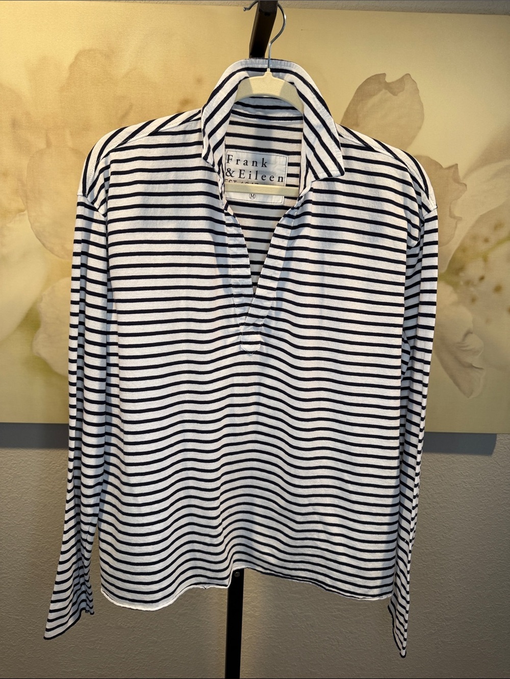 🆕Frank & Eileen Patrick Popover Henley in Navy French Stripe - Picture 5 of 7